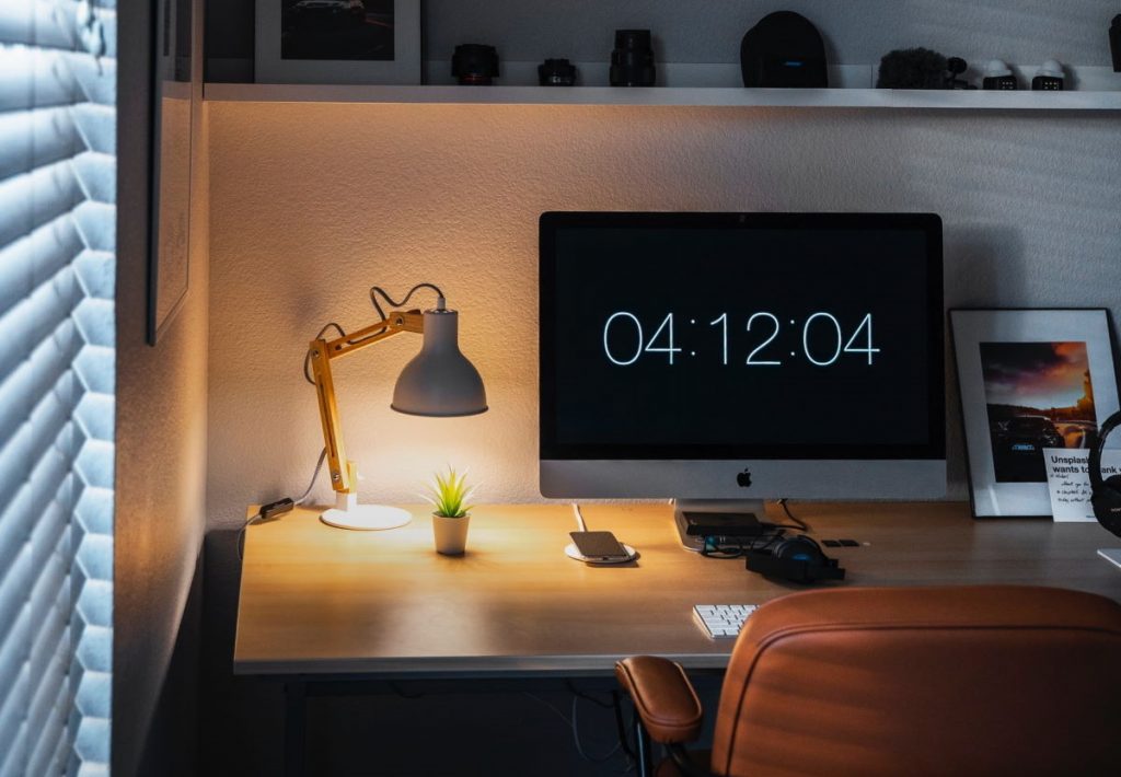 Etätyö toimisto kotona